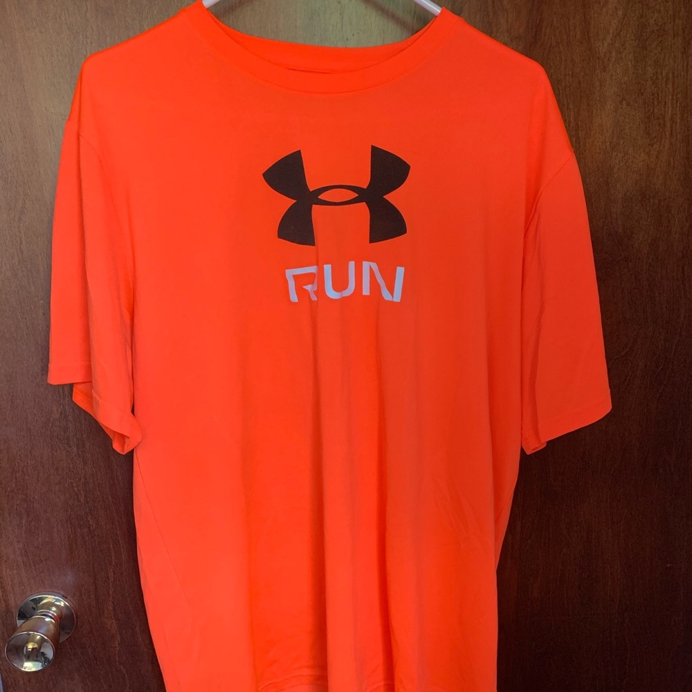 XL Under Armor Dri Fit Shirt
